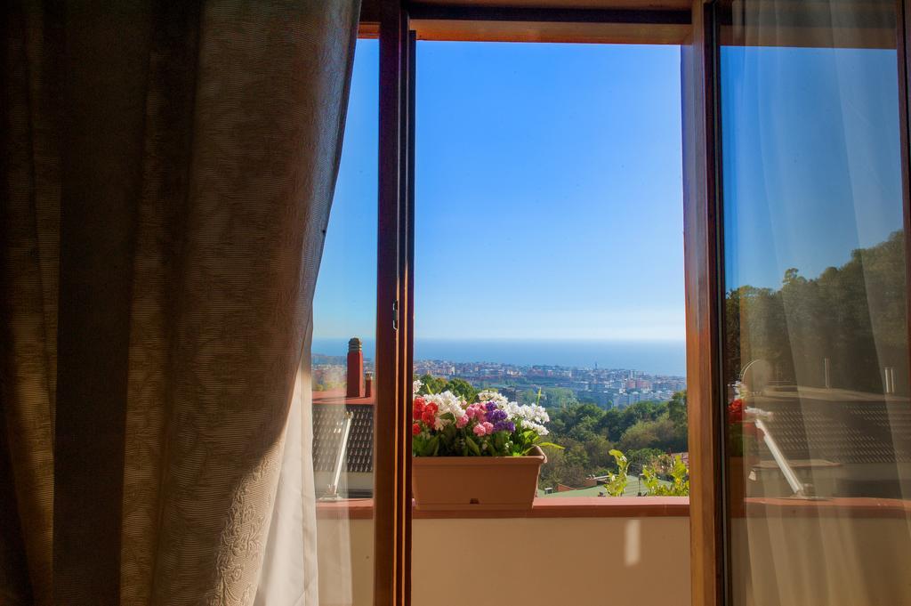 Villa Mareluna - Sea View And Garden Salerno Exterior foto